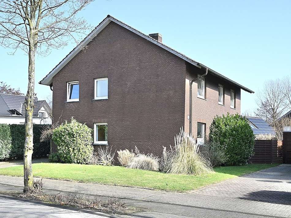 Hausansicht vorne