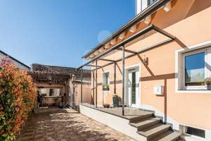 Seltene Gelegenheit in Bornheim-Ort! saniertes Einfamilienhaus! – Die vollständige Adresse der Immobilie erhältst du vom Anbieter., 53332 Bornheim – Vorschaubild 2