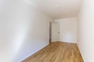 Ab Oktober: Moderne 3 Zimmer Wohnung mit EBK & Wanne – Löbtauer Straße 58a, 1159 Friedrichstadt, Dresden – Vorschaubild 4