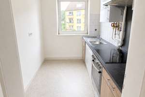 Frisch sanierte 3-Zimmer-Wohnung mit Balkon in Lübeck-St. Jürgen – Fahlenkampsweg 5, 23562 Sankt Jürgen, Lübeck – Vorschaubild 4