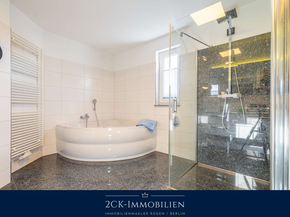 Immobilie in Göhren - Premium Ferienhaus in bester Lage von Göhren: Exklusives Massivhaus mit etablierter Ferienvermietung - Bild 23