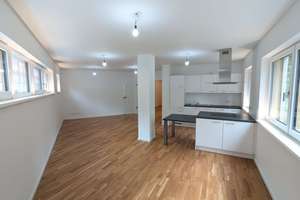 Property thumbnail 1