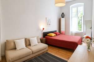 Stilvoll sanierte 2-Zi.-Altbauwohnung mit Balkon, Aufzug & Stuck in ruhiger Nebenstraße – Die vollständige Adresse der Immobilie erhältst du vom Anbieter., 13347 Wedding, Berlin – Vorschaubild 11