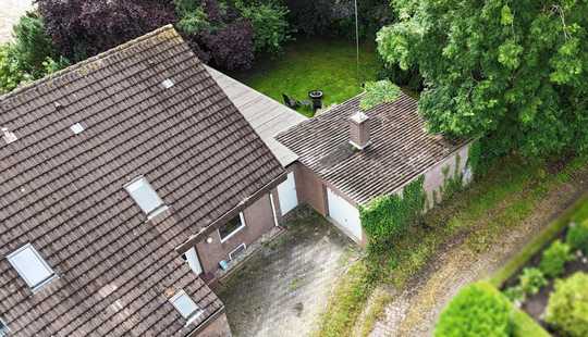 Bild von Charmantes Reihenendhaus mit Garten und grünem Blick