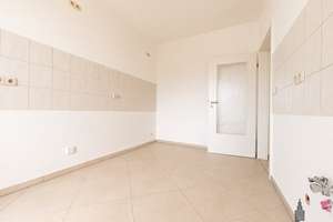 Bezugsfreie 4-Zimmer-Wohnung mit Balkon und Stellplatz in Magdeburg – Die vollständige Adresse der Immobilie erhältst du vom Anbieter., 39126 Rothensee, Magdeburg – Vorschaubild 17