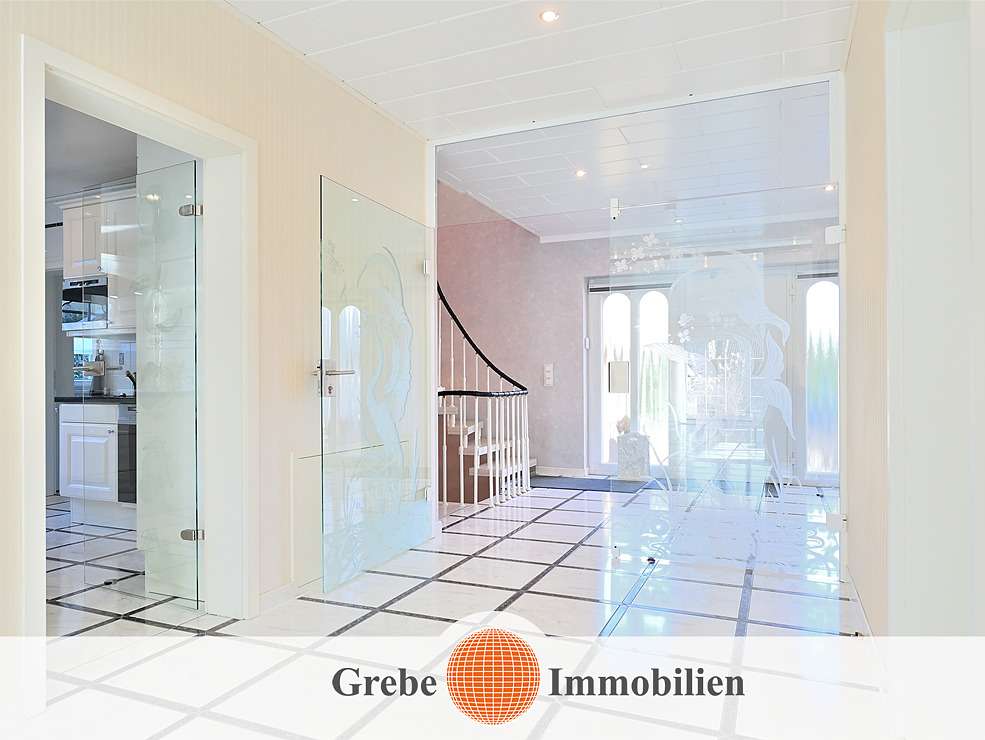 Immobilie in Fürstenwalde/Spree - Absolut hochwertiges Zweifamilienhaus mit 3 Bädern und Vollkeller! - Bild 28