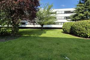 Modernisierte 2-Zimmer-Wohnung Hochpaterre mit Balkon/ Loggia ins Grüne - provisionsfrei  – Die vollständige Adresse der Immobilie erhältst du vom Anbieter., 47805 Dießem/Lehmheide, Krefeld – Vorschaubild 3