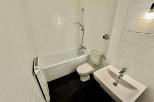 Renoviertes Apartment (12) mit Balkon in Bonn (Auerberg) – Pariser Straße 35, 53117 Auerberg, Bonn – Vorschaubild 15