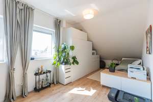 Moderne 5-Zimmer-Wohnung mit Stellplatz in schöner Lage von Trebur – Die vollständige Adresse der Immobilie erhältst du vom Anbieter., 65468 Trebur – Vorschaubild 8