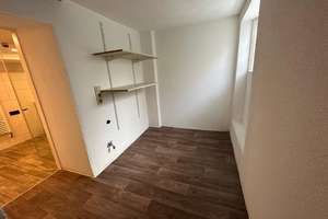 Großzügiges Einfamilienhaus mit Einliegerwohnung in Schömberg
 – Die vollständige Adresse der Immobilie erhältst du vom Anbieter., 72355 Schömberg – Vorschaubild 13