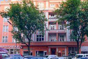 Attraktive Kapitalanlage mit Entwicklungspotenzial: Altbau-Praxis in Tempelhof – Preis verhandelbar – Die vollständige Adresse der Immobilie erhältst du vom Anbieter., 12101 Tempelhof, Berlin – Vorschaubild 2