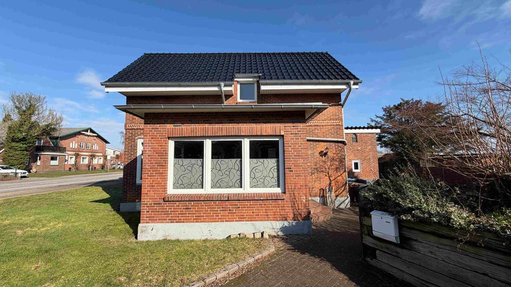 Immobilie in Engelbrechtsche Wildnis - Charmantes Einfamilienhaus mit großzügigem Raumangebot in Glückstadt - Bild 2