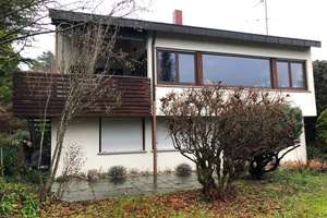 Geräumiges 7-Zimmer Einfamilienhaus mit Garage in Dettenhausen – Roßwiesenstraße 30, 72135 Dettenhausen – Vorschaubild 2