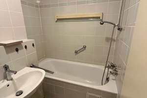 BEZUGSFREIE 2-Zimmer-Wohnung mit Balkon, Aufzug & Tiefgarage in Leipzig-Lindenau am Karl-Heine-Kanal – Engertstrasse 7, 4177 Lindenau, Leipzig – Vorschaubild 6