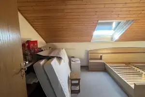 Geräumiges + gepflegtes 7-Zimmer-Wohnhaus und Nebengebäude (für Gewerbe) in Königsbrunn – Augsburg (Kreis) – Vorschaubild 26