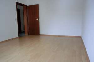 Gepflegte 3-Zimmer-Wohnung mit Balkon in KA-Hagsfeld – Hallesche Allee 4, 76139 Hagsfeld, Karlsruhe – Vorschaubild 4