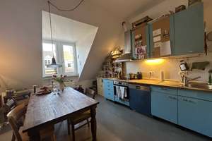 Lichtdurchflutete, Dachrolläden, Dämmung, TL-Bad Dusche und Wanne – Die vollständige Adresse der Immobilie erhältst du vom Anbieter., 76137 Südstadt, Karlsruhe – Vorschaubild 10