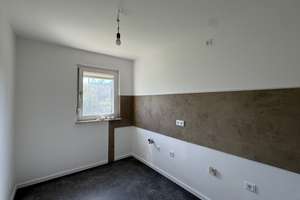 Gepflegte 2,5-Zimmer-Wohnung (1.OG) mit Balkon – Die vollständige Adresse der Immobilie erhältst du vom Anbieter., 47179 Fahrn, Duisburg – Vorschaubild 2