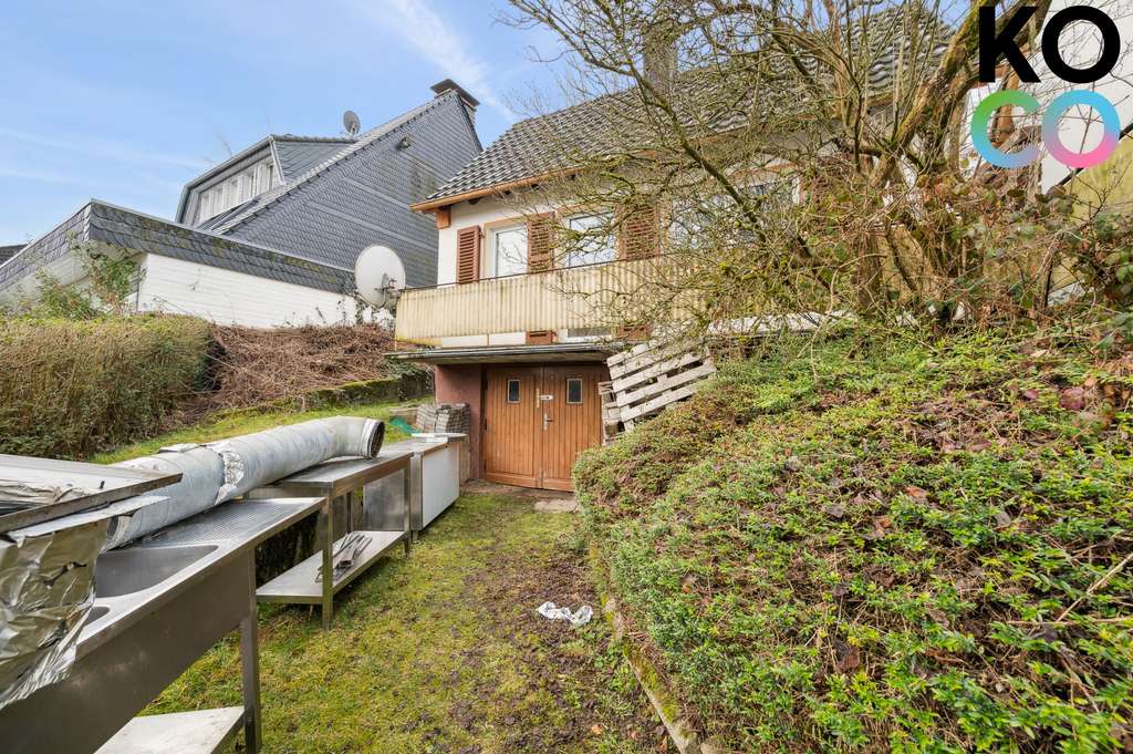 Immobilie in Engelskirchen - 3 Einheiten. Riesiges Grundstück. Starker Preis - Mehrfamilienhaus mit vielen Möglichkeiten! - Bild 2