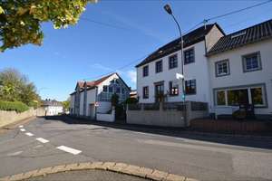 Wunderschön renoviertes historisches Landhaus mit separatem Gästehaus, Niederehe (12) – Die vollständige Adresse der Immobilie erhältst du vom Anbieter., 54579 Üxheim – Vorschaubild 4
