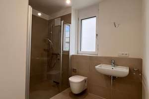 Neubau-Apartment mit tollem Blick über Augsburg - Wohnberechtigungsschein III erforderlich – Christian-Dierig-Straße 10, 86157 Pfersee-Nord, Augsburg – Vorschaubild 2