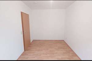 Frisch renovierte 3-Zimmer-Wohnung in Pirmasens – Die vollständige Adresse der Immobilie erhältst du vom Anbieter., 66955 Niedersimten, Pirmasens – Vorschaubild 6