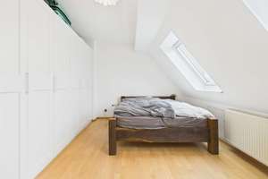 Maschsee als Nachbar: Helle 3 Zi. DG-Wohnung mit kleinem Balkon – Die vollständige Adresse der Immobilie erhältst du vom Anbieter., 30173 Südstadt, Hannover – Vorschaubild 4