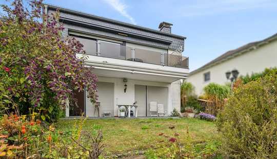 Bild von Taunusstein-Bleidenstadt: Einfamilienhaus in ruhiger Ortsrandlage mit Blick