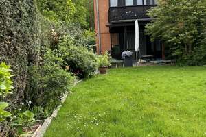 Frisch saniertes Reiheneckhaus m. 6 Zimmern, Balkonen, Terrasse u. Garten, TG-Stellplatz – Die vollständige Adresse der Immobilie erhältst du vom Anbieter., 40625 Gerresheim, Düsseldorf – Vorschaubild 1