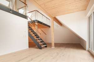 Elegante Dachgeschosswohnung mit ca. 114 m² Wohnfläche und traumhaftem Blick auf die Würm – Die vollständige Adresse der Immobilie erhältst du vom Anbieter., 80999 Untermenzing, München – Vorschaubild 12