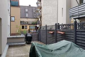 Rarität: 3 sonnige Zimmer mit Dachterrasse und 2 Bädern ggü. Fuggerei – Jakoberstr. 35, 86152 Jakobervorstadt-Nord, Augsburg – Vorschaubild 6