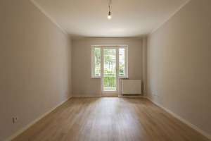 +++ Bezugsfrei! - Modernisierte Eigentumswohnung mit Balkon und Einbauküche +++ – Die vollständige Adresse der Immobilie erhältst du vom Anbieter., 1237 Prohlis-Nord, Dresden – Vorschaubild 8