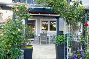 **Exklusives Mehrfamilienhaus mit Photovoltaikanlage - großer Garten und idyllischer Pool!!** – München – Vorschaubild 6