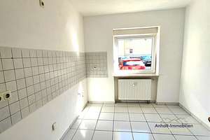 Top-Invest! Bruttorendite 8 % | 2 Wohnhäuser | 14 WE in Giersleben – Feldstraße 8 / 8a, 6449 Giersleben – Vorschaubild 14