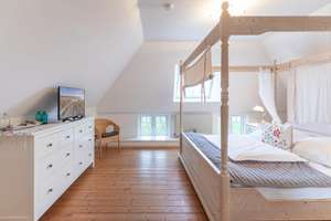 Historisches "Juwel am Deich" - Großzügiges Wohnen auf 1.800 m² Traumgrundstück nahe Sylt & Föhr – Die vollständige Adresse der Immobilie erhältst du vom Anbieter., 25924 Emmelsbüll-Horsbüll – Vorschaubild 24