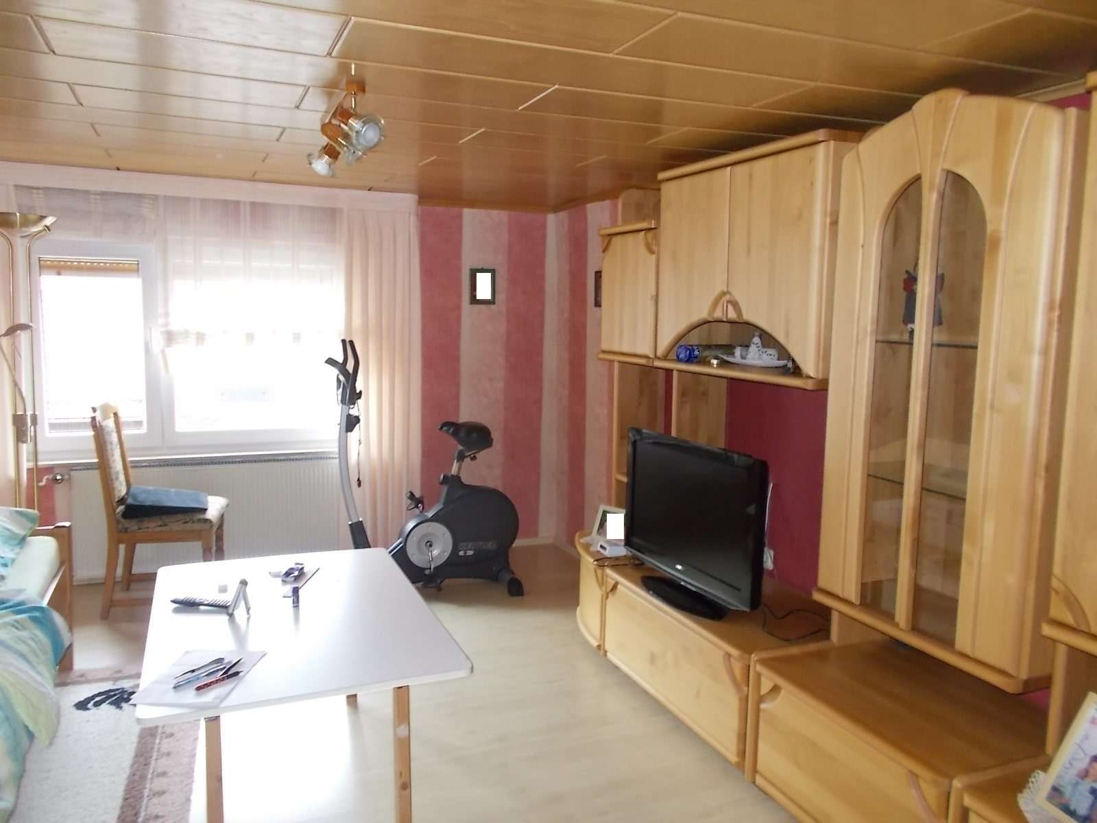 Immobilie in Grebenhain - Familienhaus mit Nebengebäuden + Flächen in Grebenhain-Hartmannshain - Bild 5