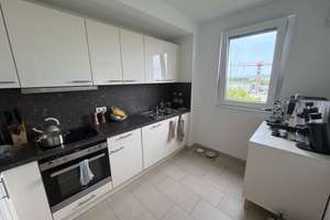 Blick auf den Zollhafen! Traumhafte 3-Zimmerwohnung mit EBK und Klimaanlage – Rheinallee 107, 55118 Neustadt, Mainz – Vorschaubild 10