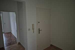 Moderne Wohnung im 4.OG mit großartigem Ausblick – Lennéstraße 23, 40477 Düsseldorf – Vorschaubild 3