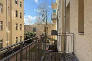 Bezugsfreie, charmante 2-Zimmer-Altbauwohnung mit Balkon, fußläufig vom Weißensee entfernt! – Berliner Allee 253, 13088 Weißensee, Berlin – Vorschaubild 8