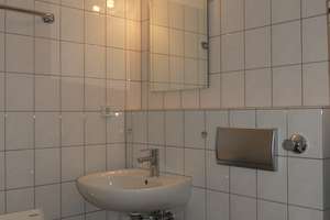 2-Zimmer-Wohnung mit Einbauküche in Düsseldorf Flingern-Süd – Die vollständige Adresse der Immobilie erhältst du vom Anbieter., 40233 Flingern Süd, Düsseldorf – Vorschaubild 9
