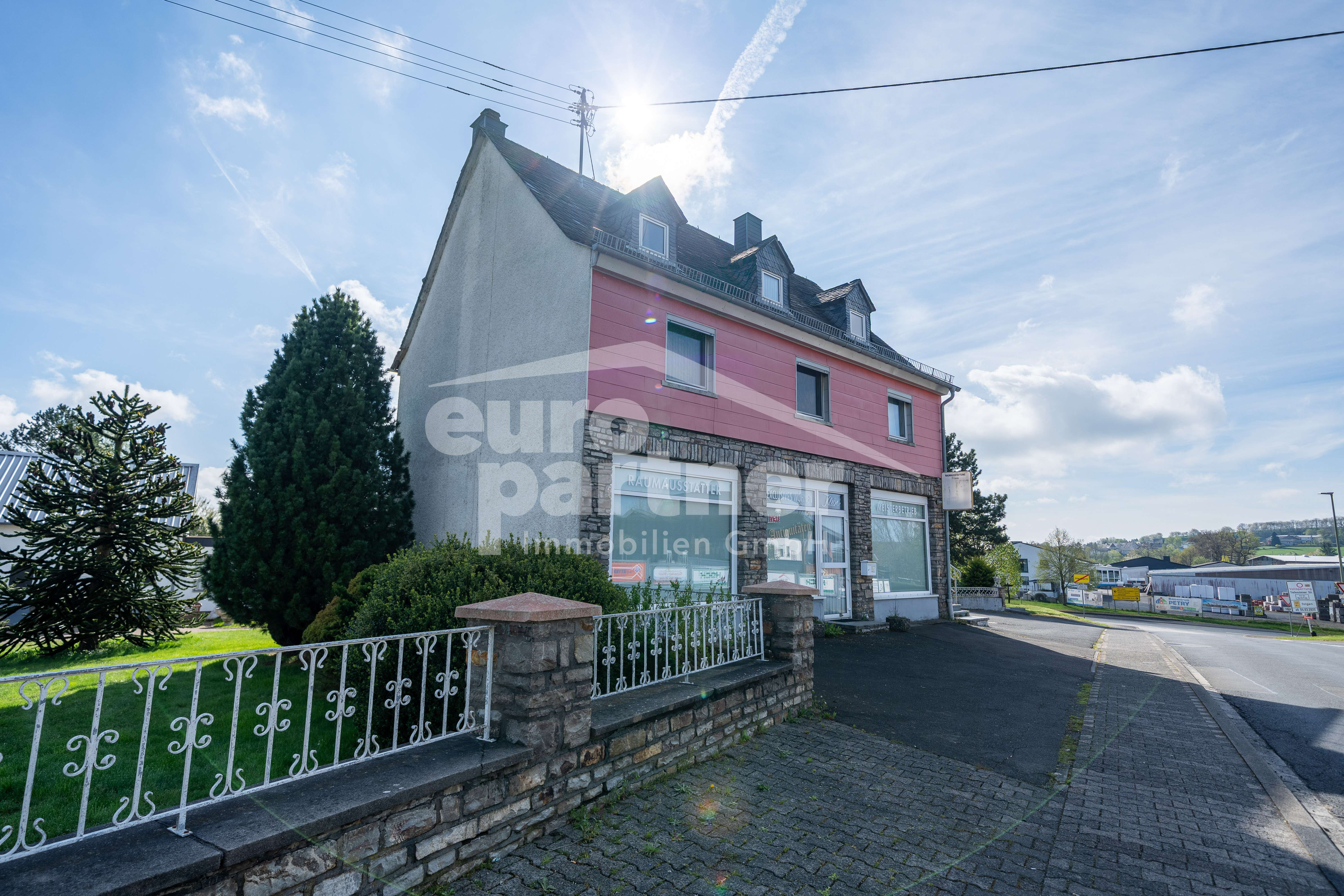 Obergeschosswohnung in verkehrsgünstiger Lage von Herborn!, Birkenfeld Kreis – Bild 3