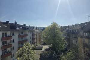 *Gemütliche 3-Zimmer Dachgeschosswohnung im Gerichtsviertel mit Gartennutzung zu verkaufen* – Schillstr. 4, 58097 Hagen – Vorschaubild 1