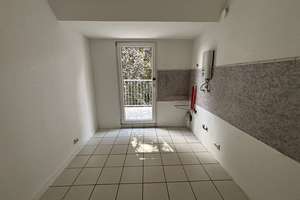 Drei-Zimmer-Eigentumswohnung mit Balkon in Citylage – Die vollständige Adresse der Immobilie erhältst du vom Anbieter., 52062 Kaiserplatz, Aachen – Vorschaubild 8