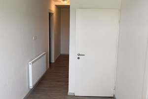 Wohnen mit Charakter in Ländlicher Lage: Saniertes Doppelhaus in Hamminkeln – Binnenfeld 2, 46499 Hamminkeln – Vorschaubild 6