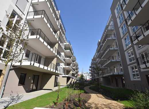 **OPTIMAL FÜR 3-ER WG** Traumhafte Neubauwohnung mit Parkettboden und 2 Balkone!