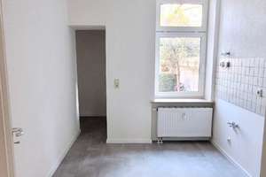 Charmante 2-Zimmer-Wohnung mit Gartenmitbenutzung im denkmalgeschützten Altbau in Gablenz – Kreherstraße 13, 9126 Gablenz, Chemnitz – Vorschaubild 4