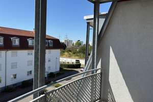 2-Zi-Whg, neues Bad, Balkon, EBK, Garage, STP, Keller – Burggrafenweg 4, 69181 Leimen – Vorschaubild 10