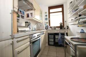 Ruhige 2-Zi.-ETW mit Loggia im Agnesviertel,
64 m², Parkett, Einbauküche, optionaler TG-Stellplatz – Die vollständige Adresse der Immobilie erhältst du vom Anbieter., 50670 Neustadt/Nord, Köln – Vorschaubild 5