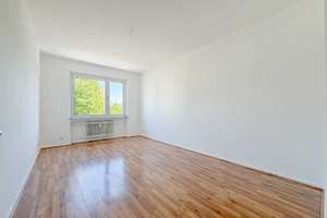 Düsseldorf-Grafenberg: Lichtdurchflutete 3-Zimmer-Wohnung in zentraler Lage – Grafenberger Allee 360, 40235 Grafenberg, Düsseldorf – Vorschaubild 2