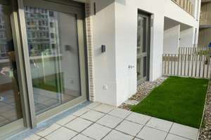 Stilvolle 3-Zi.Wohnung mit Garten, Einbauküche in zentraler Lage